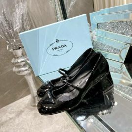 Picture of Prada Shoes Women _SKUfw112215074fw